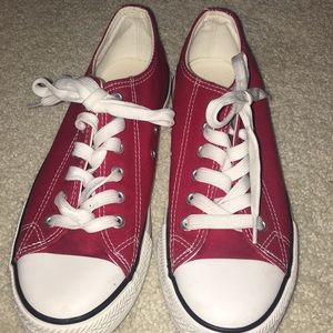 Red Converse